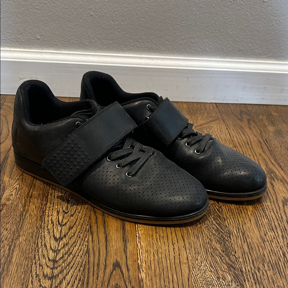 NOBULL Leather Lifter - Mens 10/ Womens 11.5